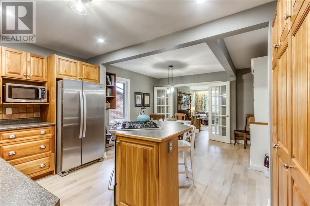 655 Beaton Avenue - 11