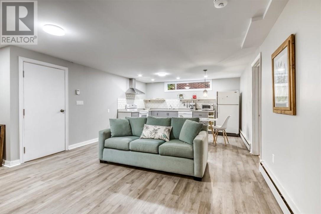 655 Beaton Avenue - 30