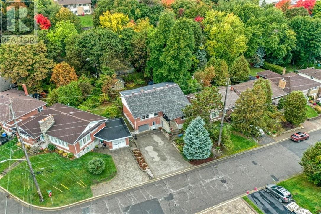 655 Beaton Avenue - Image 41