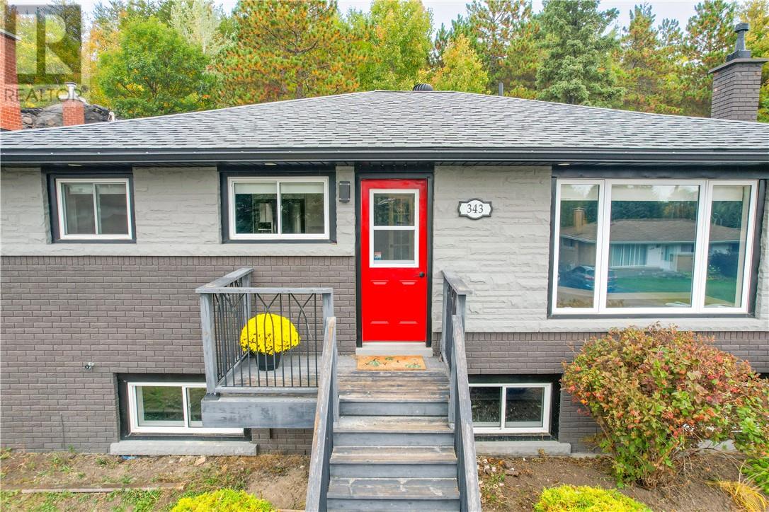 343 Sandra Boulevard - Image 4