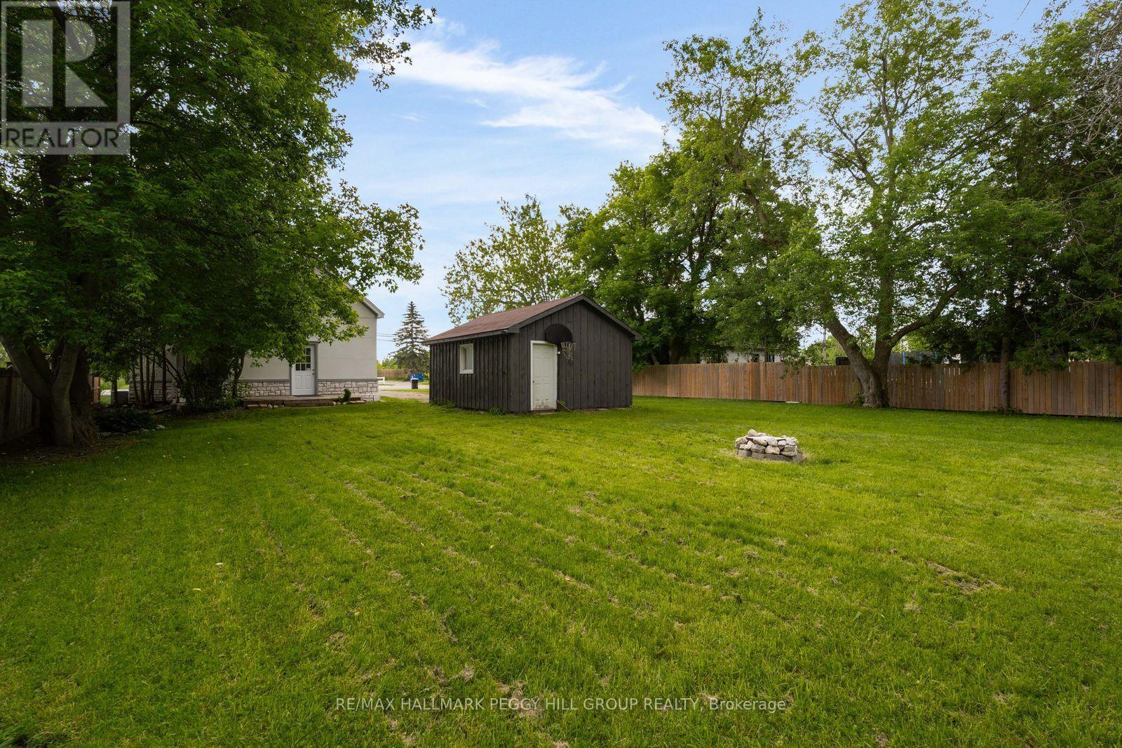 132 Queen Street West, Springwater, ON photo 21