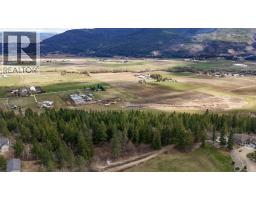 1500 60 Street Sw, Salmon Arm, BC V1E3B3 Photo 11