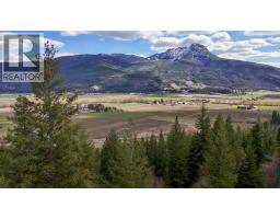 1500 60 Street Sw, Salmon Arm, BC V1E3B3 Photo 13