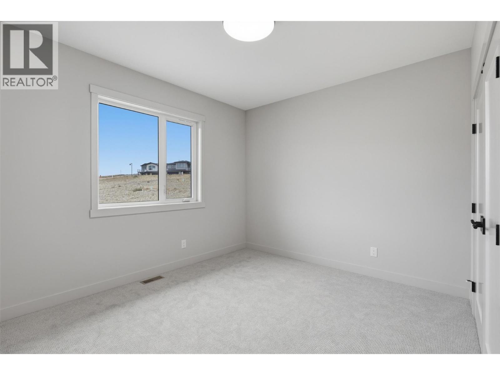 #411 38 RUE CHEVAL NOIR - 31