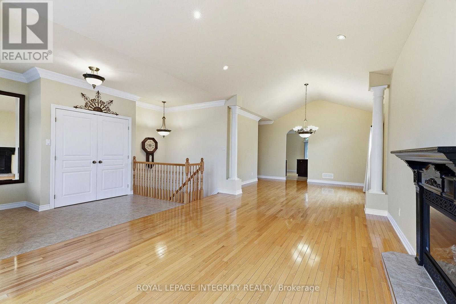 888 HIAWATHA PARK ROAD - Image 7