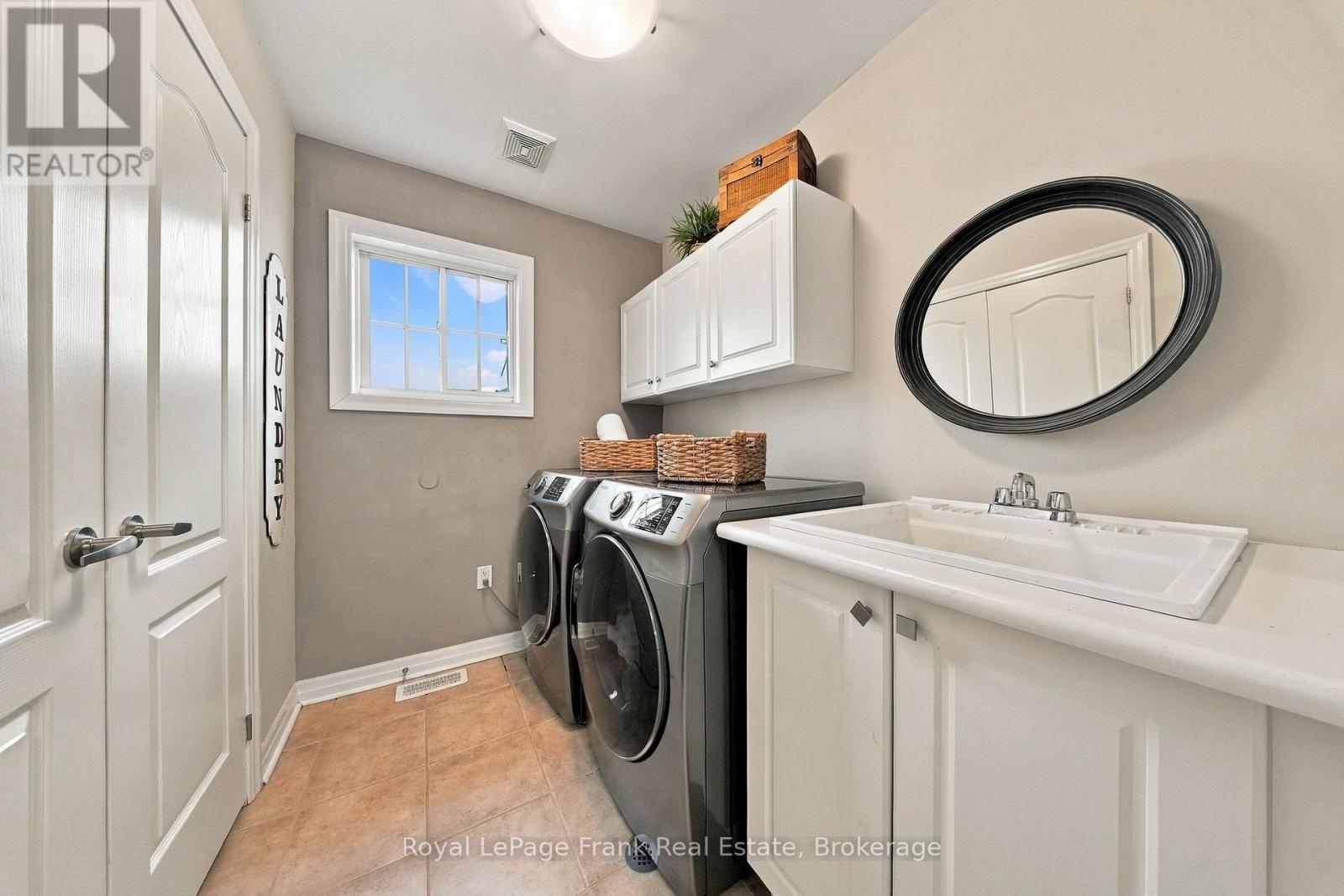 729 EAGLE RIDGE DRIVE - Image 36