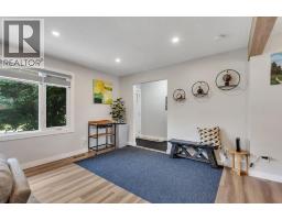 8031 Huntwick Hill NE - photo 5