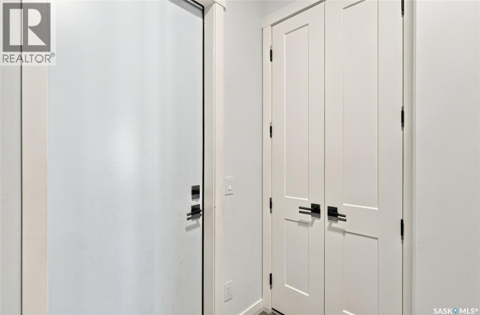 464 Woolf BEND - Image 33