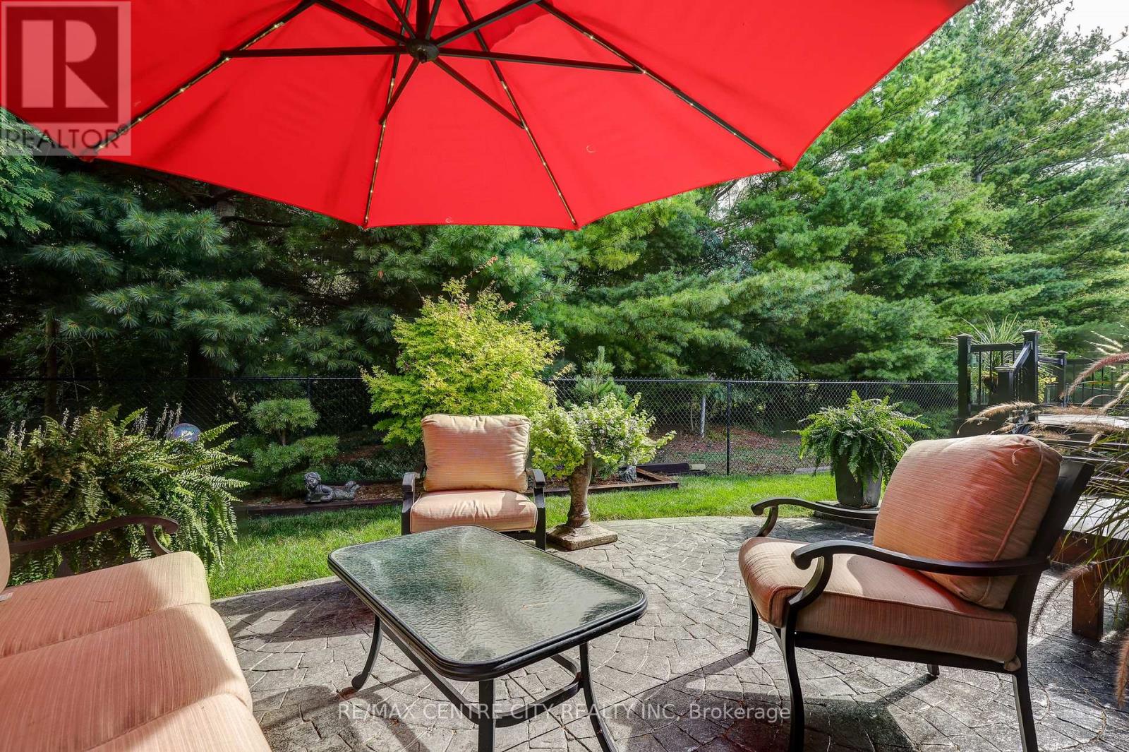 39 HICKORY LANE - Image 14