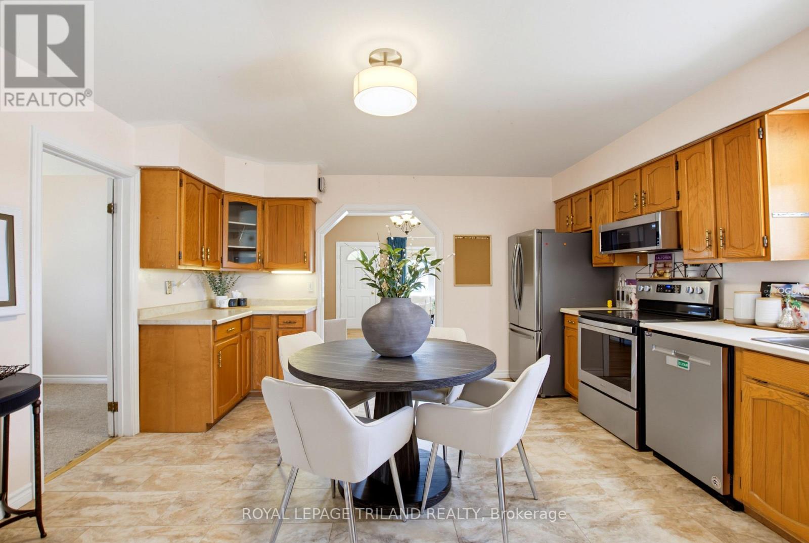 70 HOMAN STREET - 18
