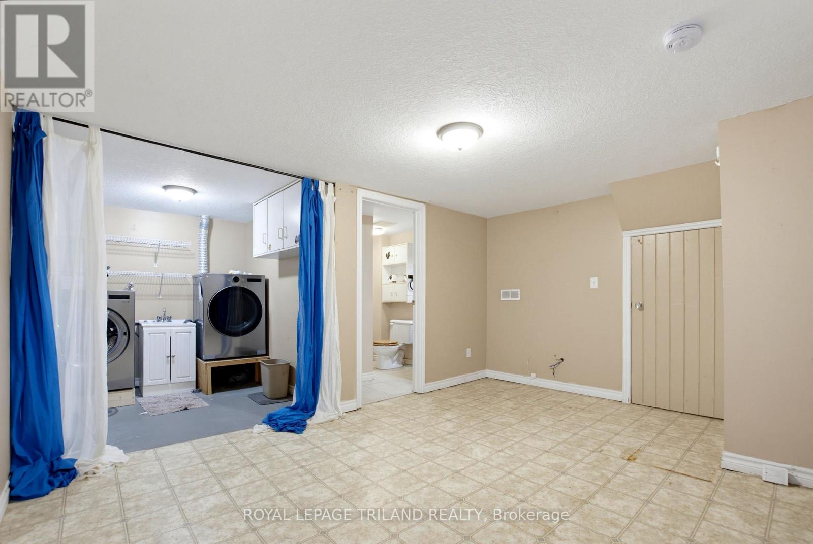 70 HOMAN STREET - 25