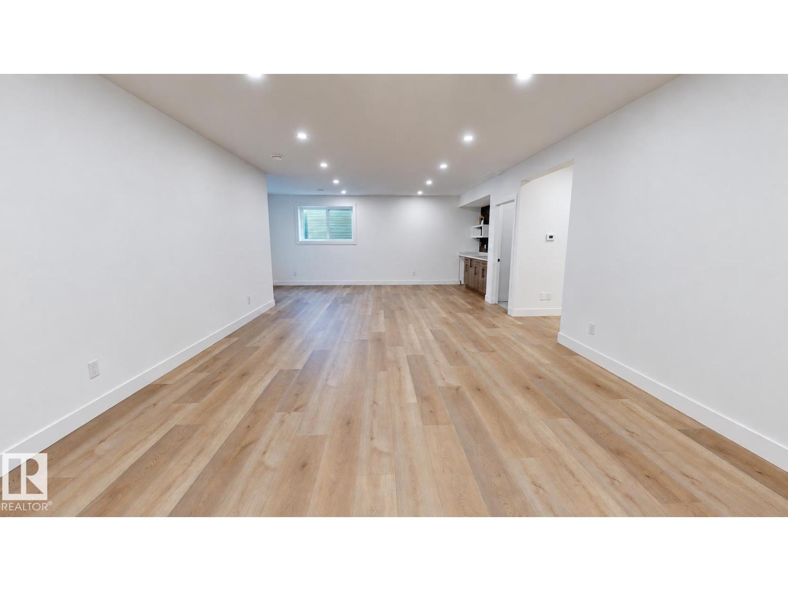 20 53214 Range RD 13 - 30