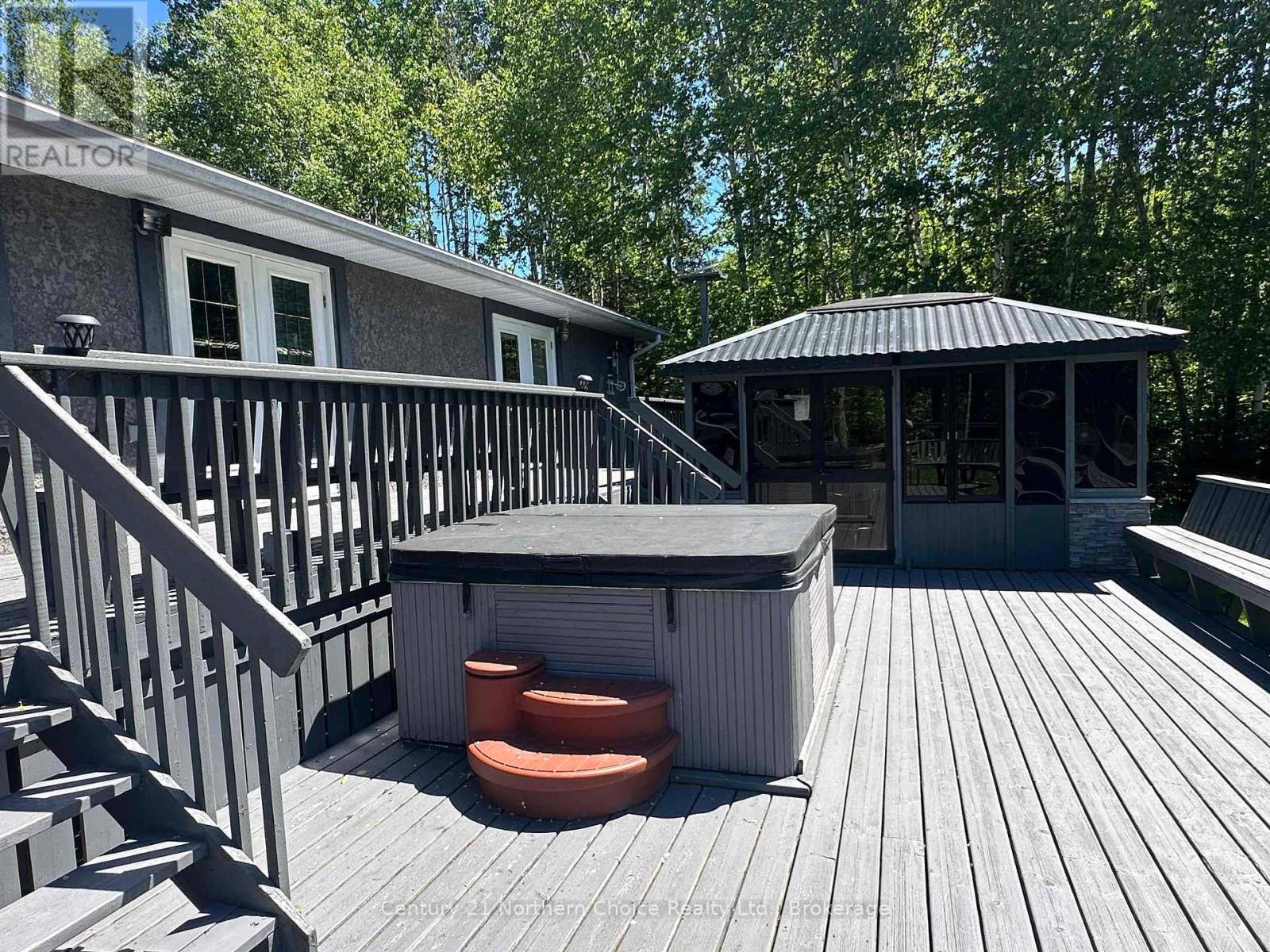 481 Goldpines Road — photo 32