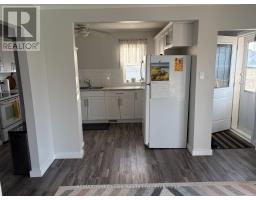 275 Christina Street W, Thunder Bay, ON P7E4P5 Photo 9