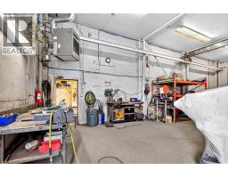 728 Tagish Street, Kamloops, BC V2H1B7 Photo 25