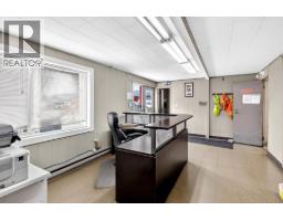 728 Tagish Street, Kamloops, BC V2H1B7 Photo 41