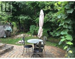112 Gatespark Private Private E, Ottawa, ON K2T1L1 Photo 12