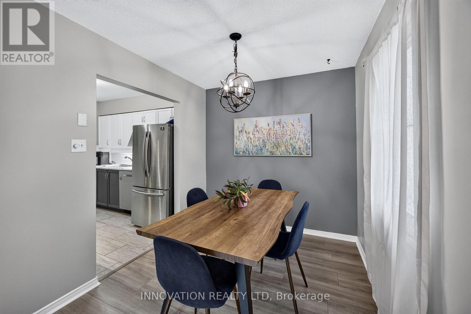 #6 315 MULLETT STREET - 11