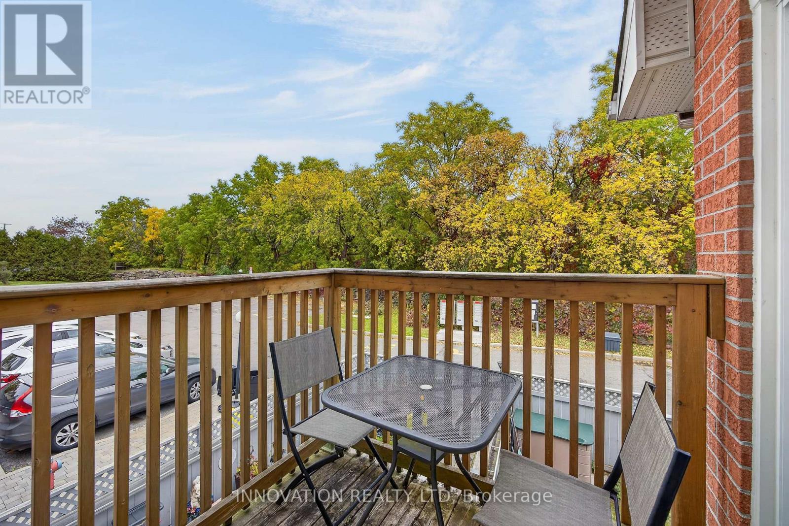 #6 315 MULLETT STREET - 33