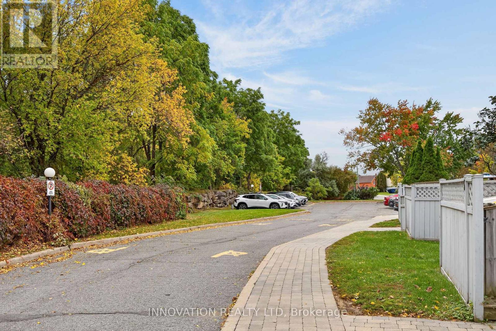 #6 315 MULLETT STREET - 34