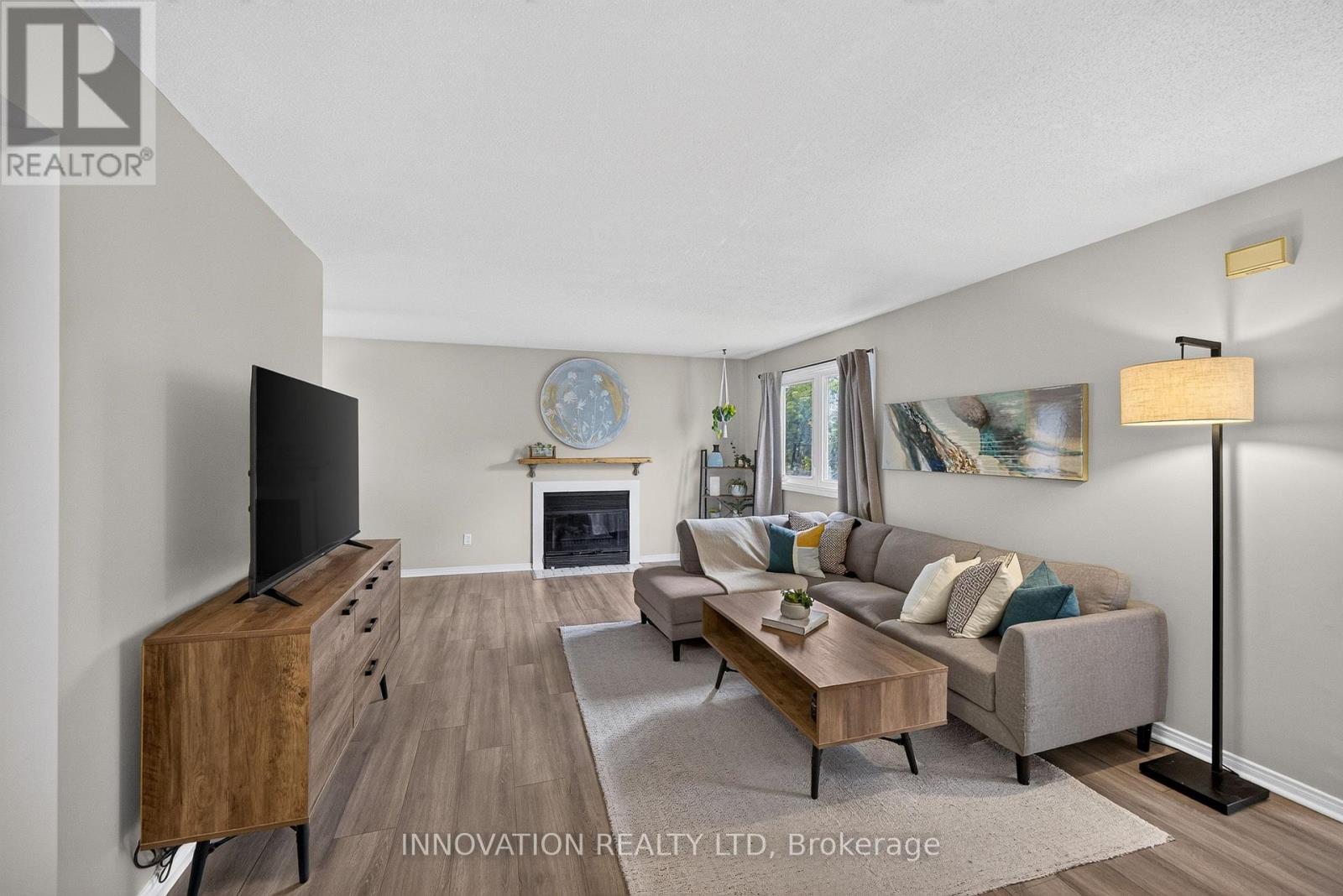 #6 315 MULLETT STREET - 6