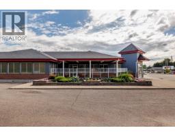 Kitchen of 3788 W AUSTIN ROAD · Prince George, BC
