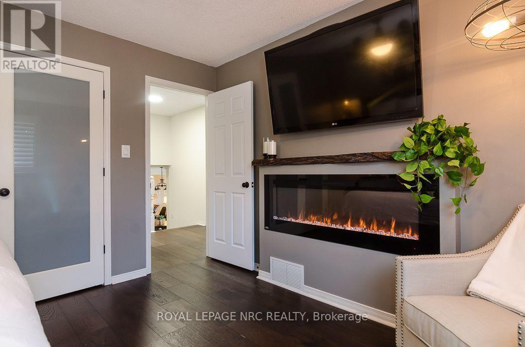 7979 OAKRIDGE DRIVE - Image 15