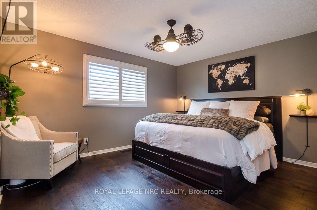 7979 OAKRIDGE DRIVE - Image 16