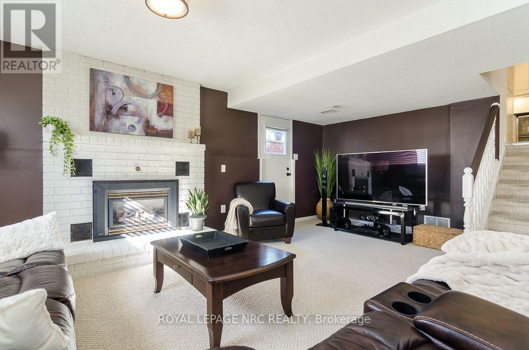 7979 OAKRIDGE DRIVE - Image 24