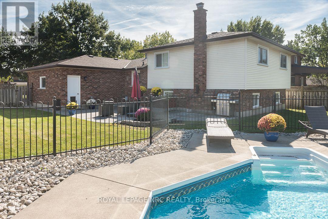 7979 OAKRIDGE DRIVE - Image 36