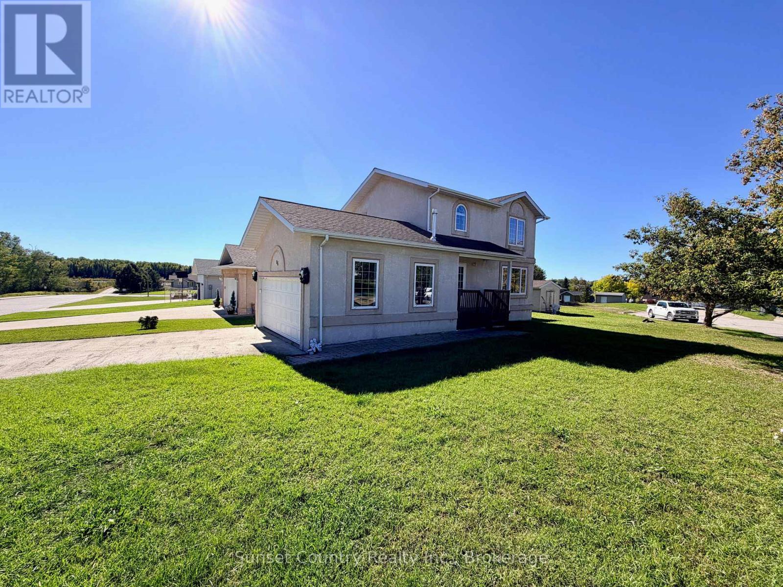 Property for sale at 86 MCMILLAN AVENUE