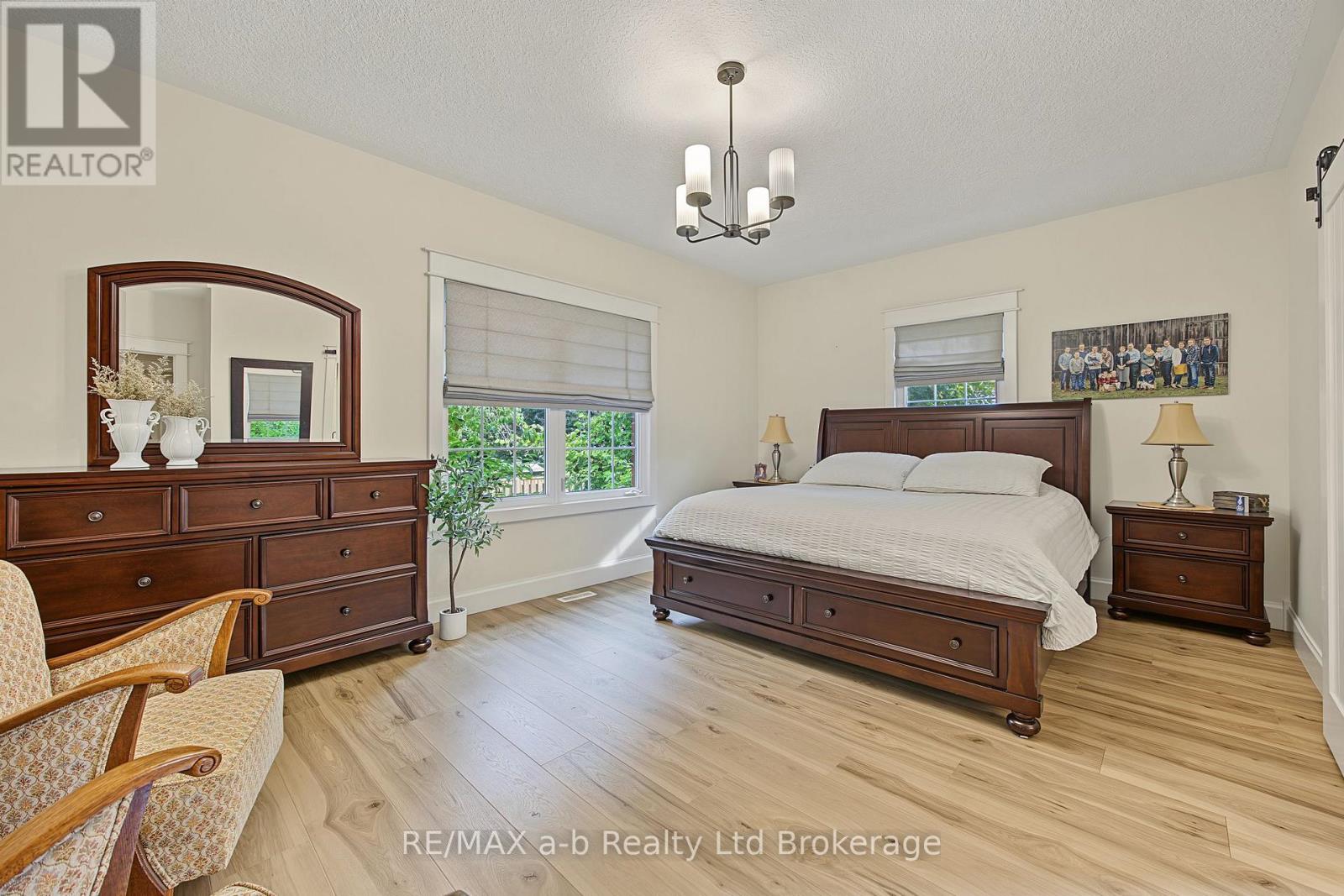 386087 SECOND ROAD - 19