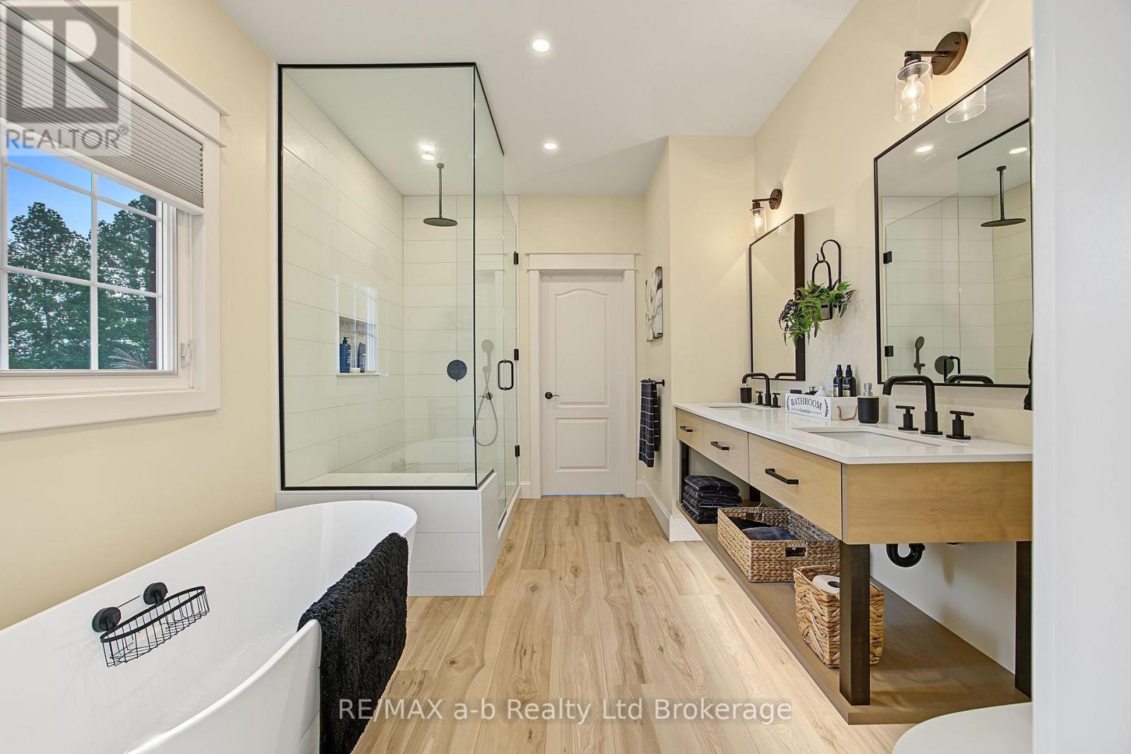 386087 SECOND ROAD - Image 21