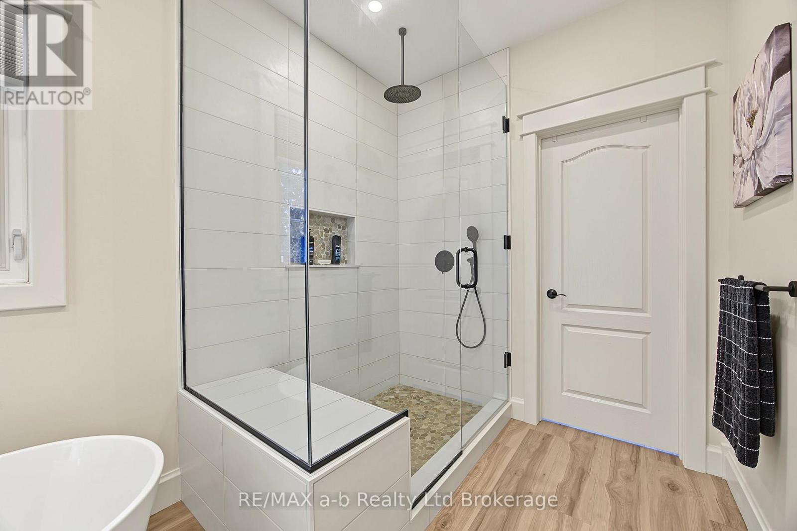 386087 SECOND ROAD - Image 22