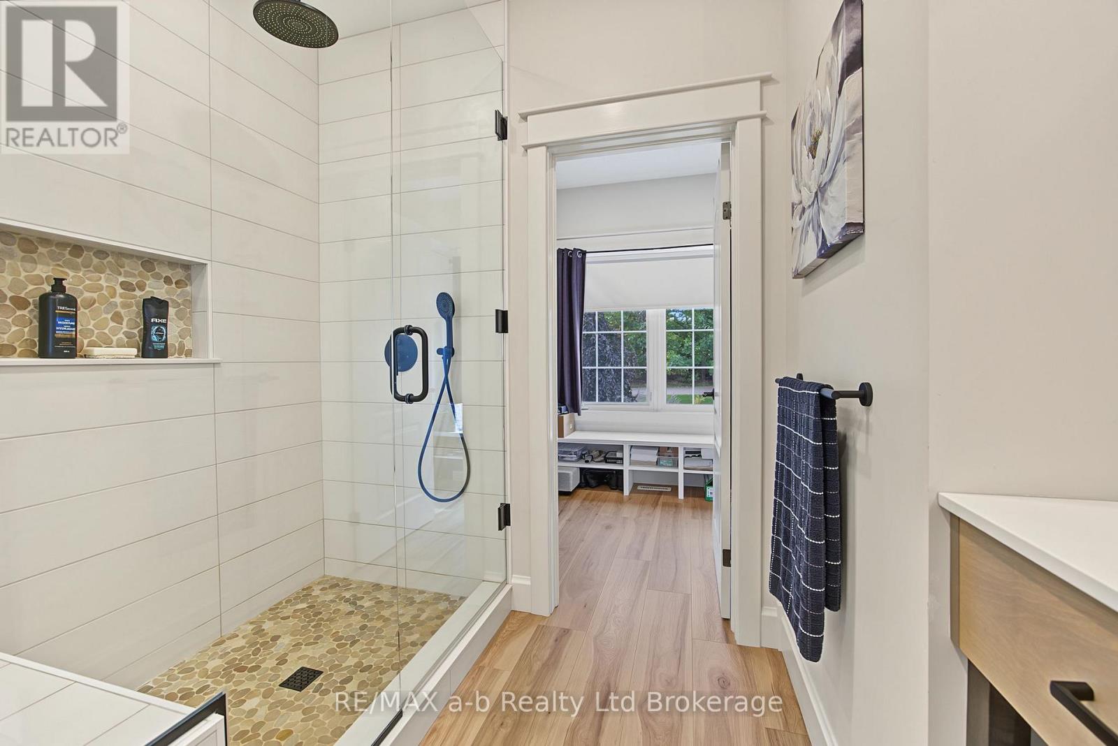 386087 SECOND ROAD - Image 24