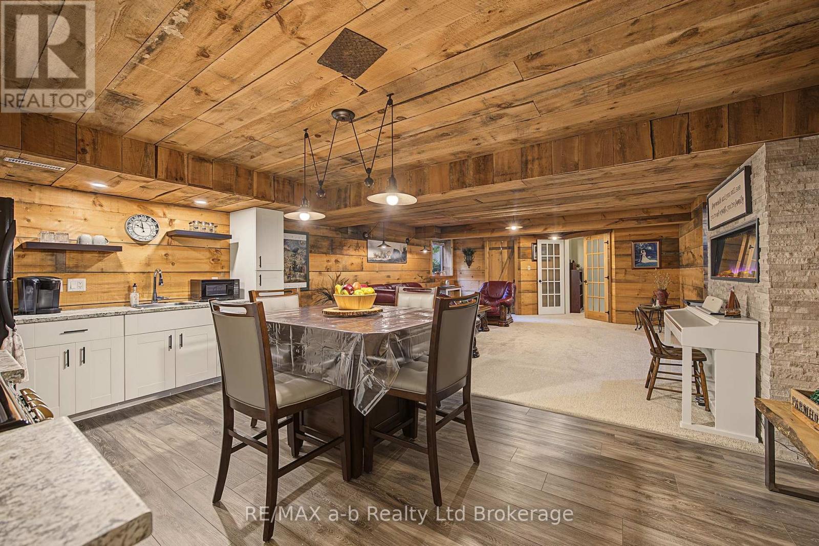 386087 SECOND ROAD - Image 36