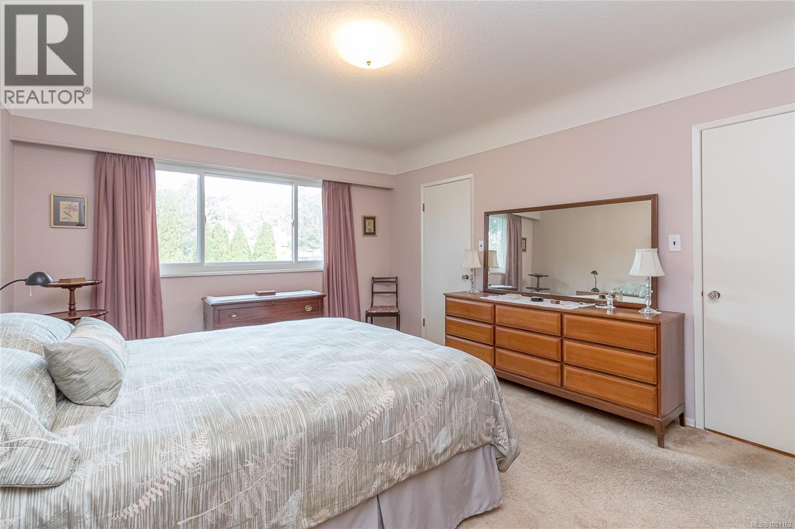 1280 Tracksell Ave - Image 17