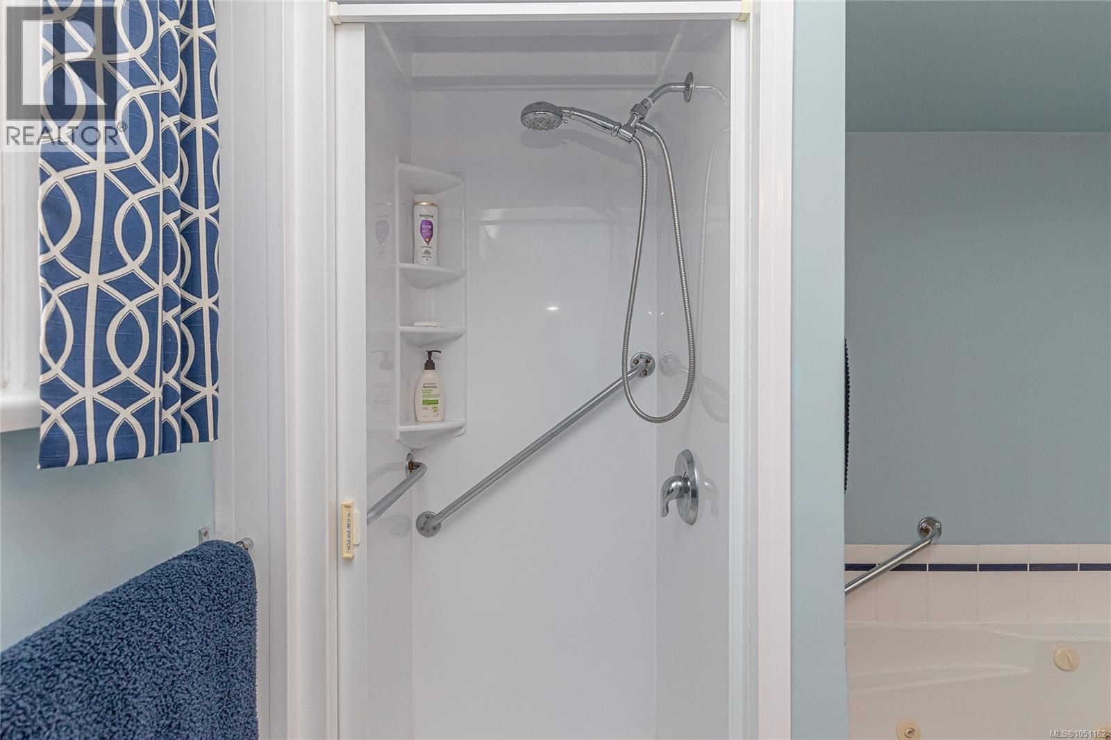 1280 Tracksell Ave - Image 21