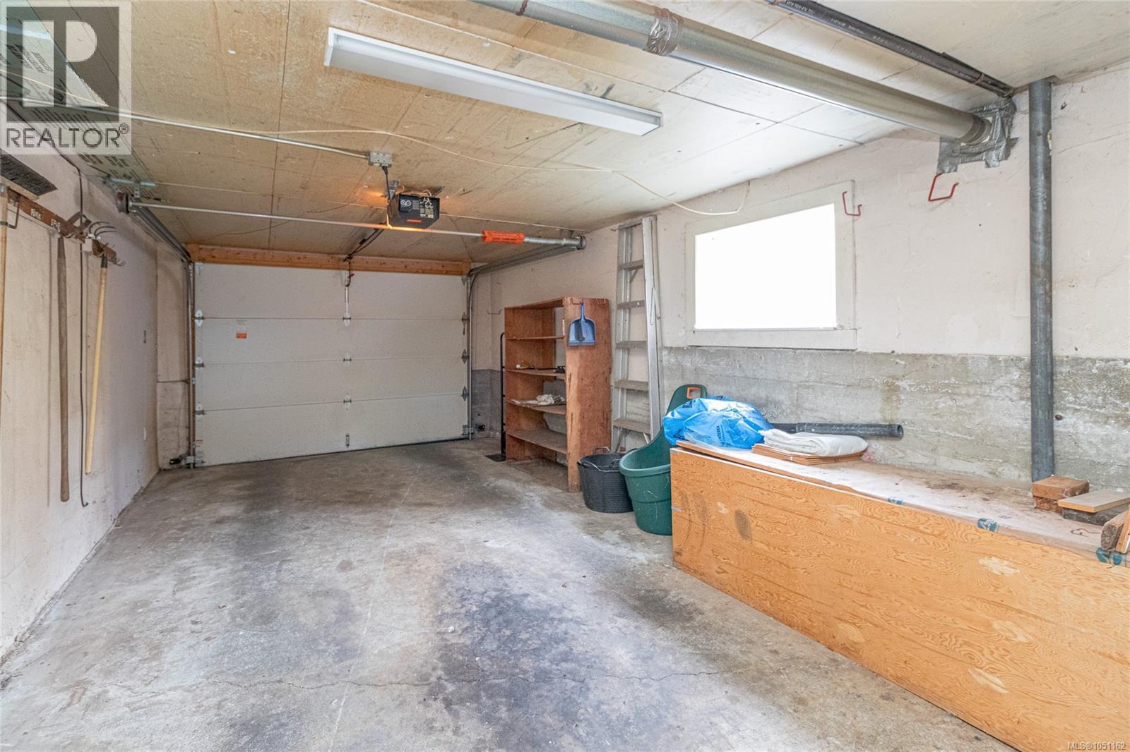 1280 Tracksell Ave - 31