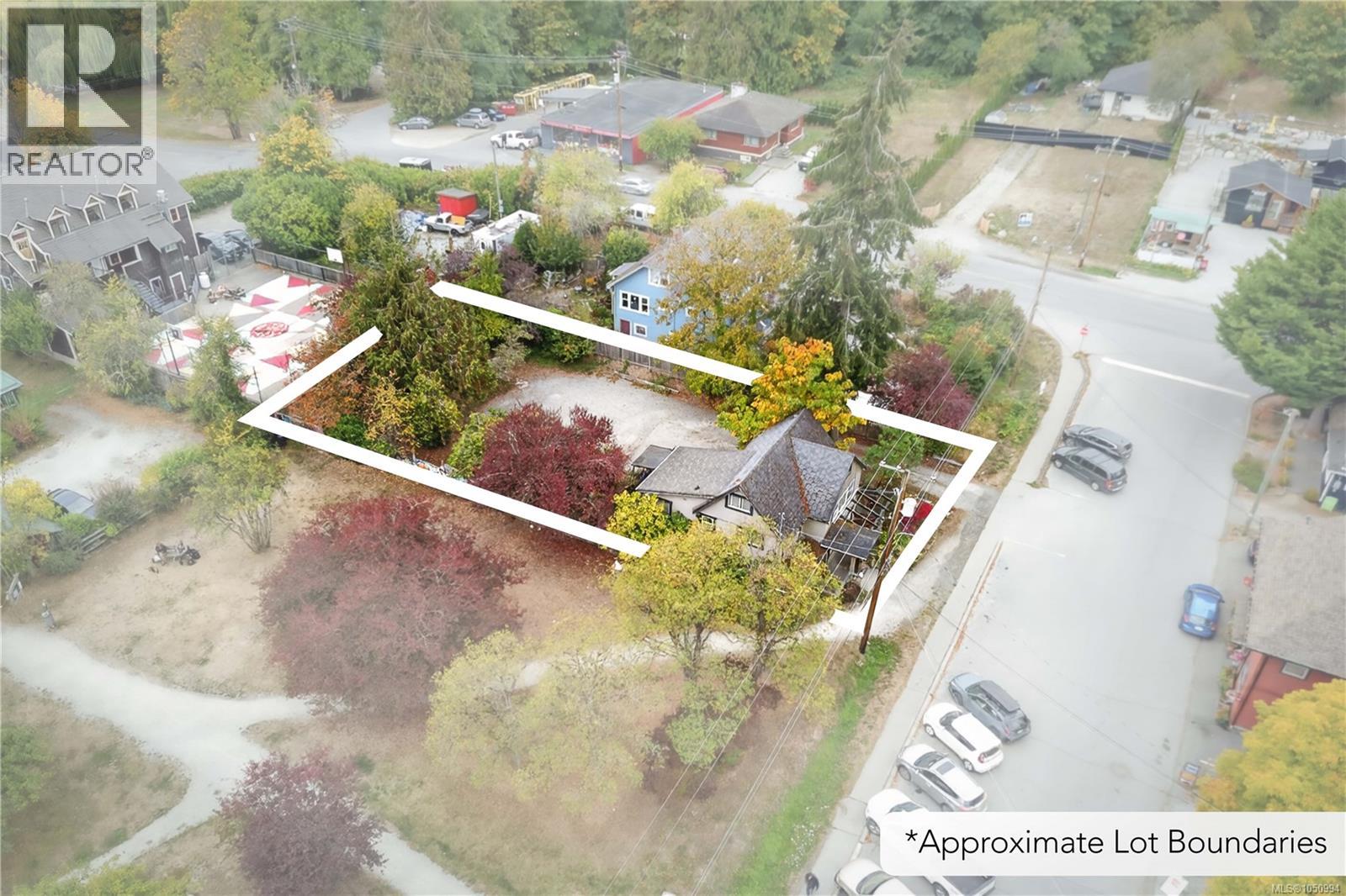 129 Hereford Ave - 2