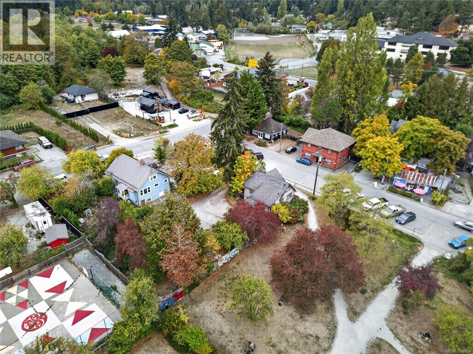 129 Hereford Ave - 42