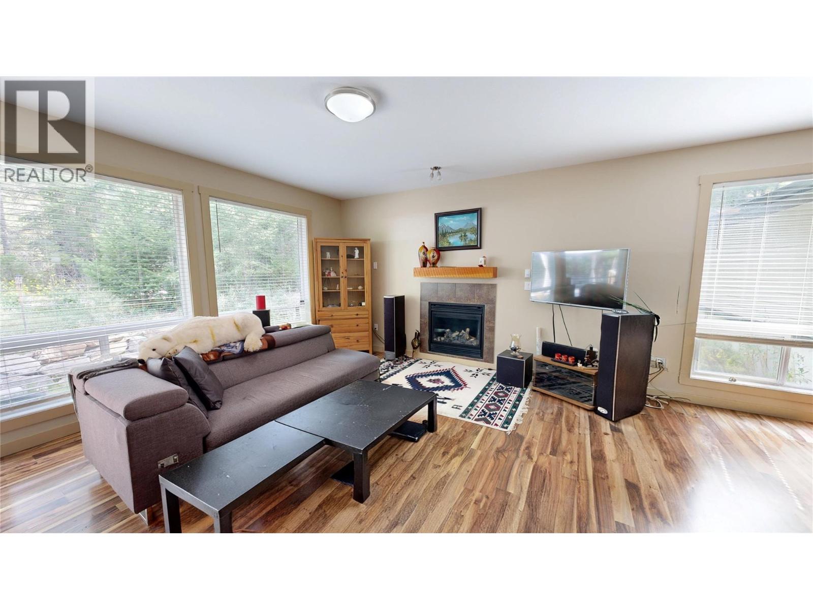 4967 Saddlewood Lane - Image 9