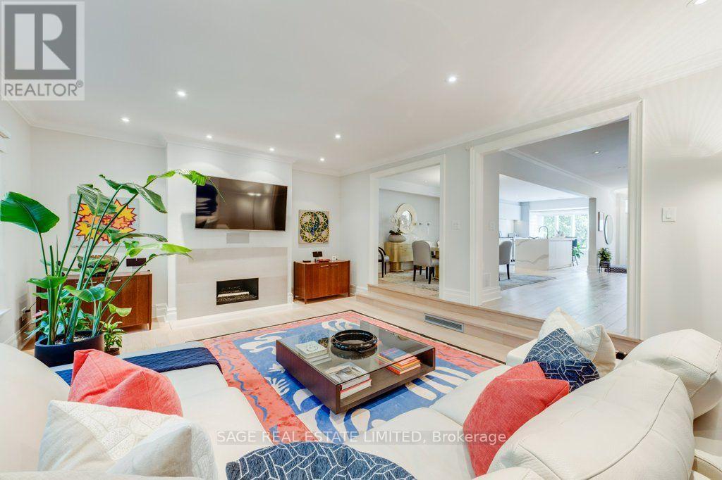 70 Heath Street East, Toronto, ON photo 19