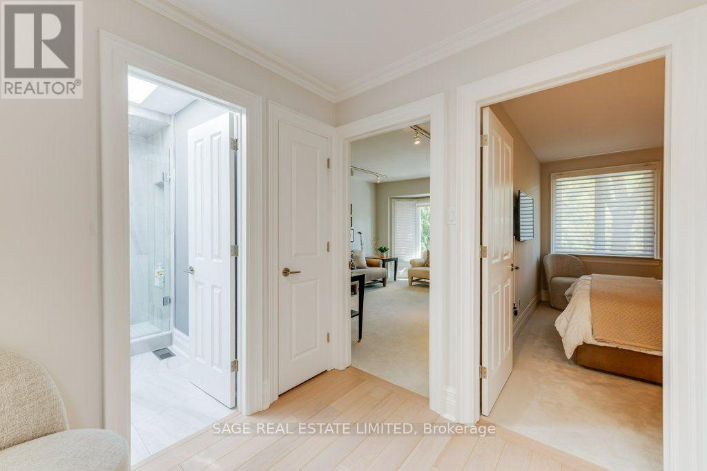 70 HEATH STREET E - 27