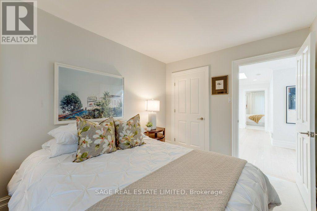 70 HEATH STREET E - 36