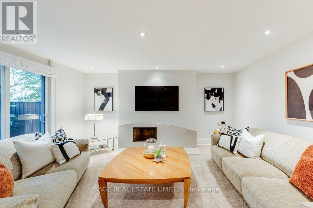 70 Heath Street East, Toronto, ON photo 39