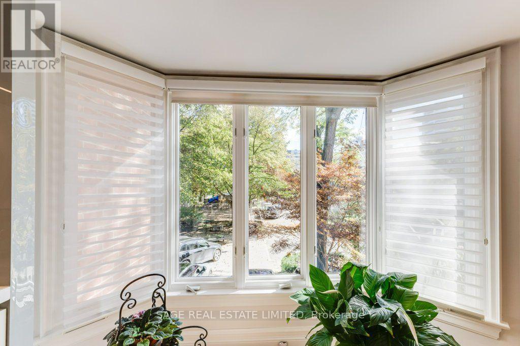 70 Heath Street East, Toronto, ON photo 9