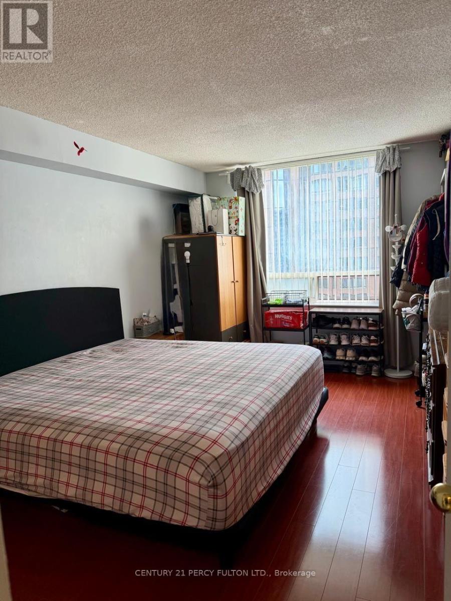 1111 - 633 BAY STREET, Toronto (Bay Street Corridor) — photo 4