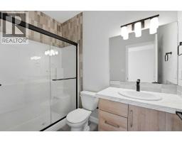 Kitchen - 41 Emmett Crescent, Red Deer, AB T4P3G8 Photo 10