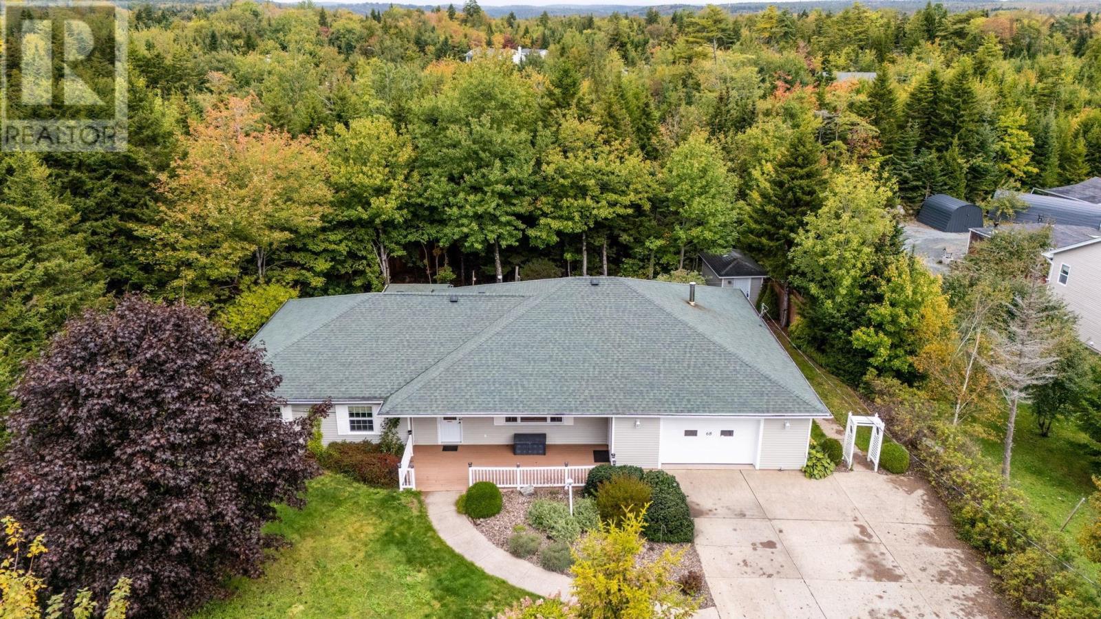 68 Two Rivers Drive - 37
